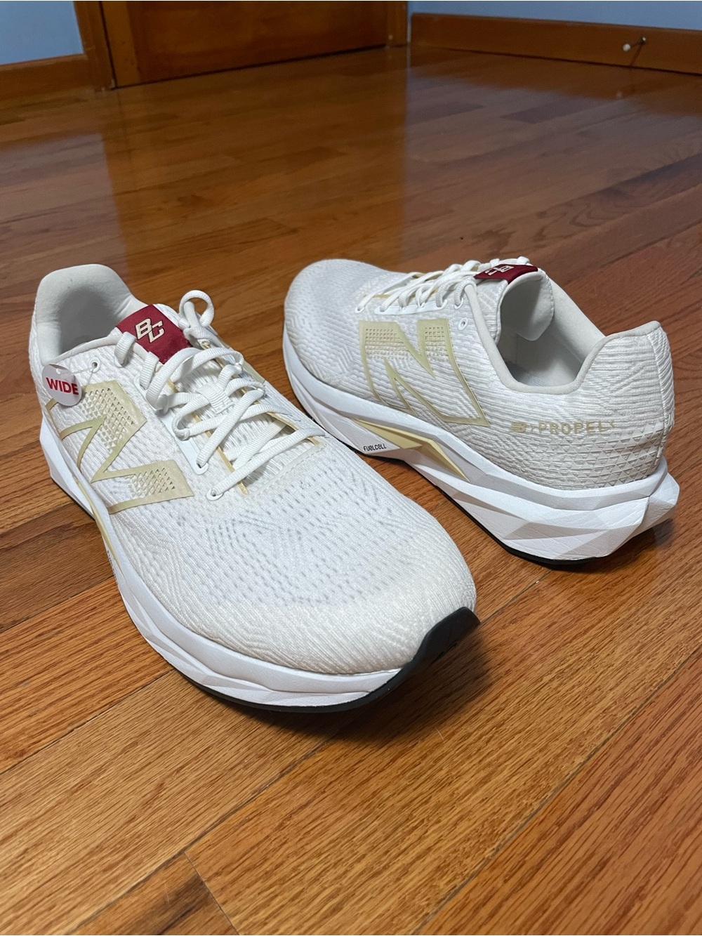 New Balance FuelCell Propel v5 Boston College Running Shoe Size 17 Mens